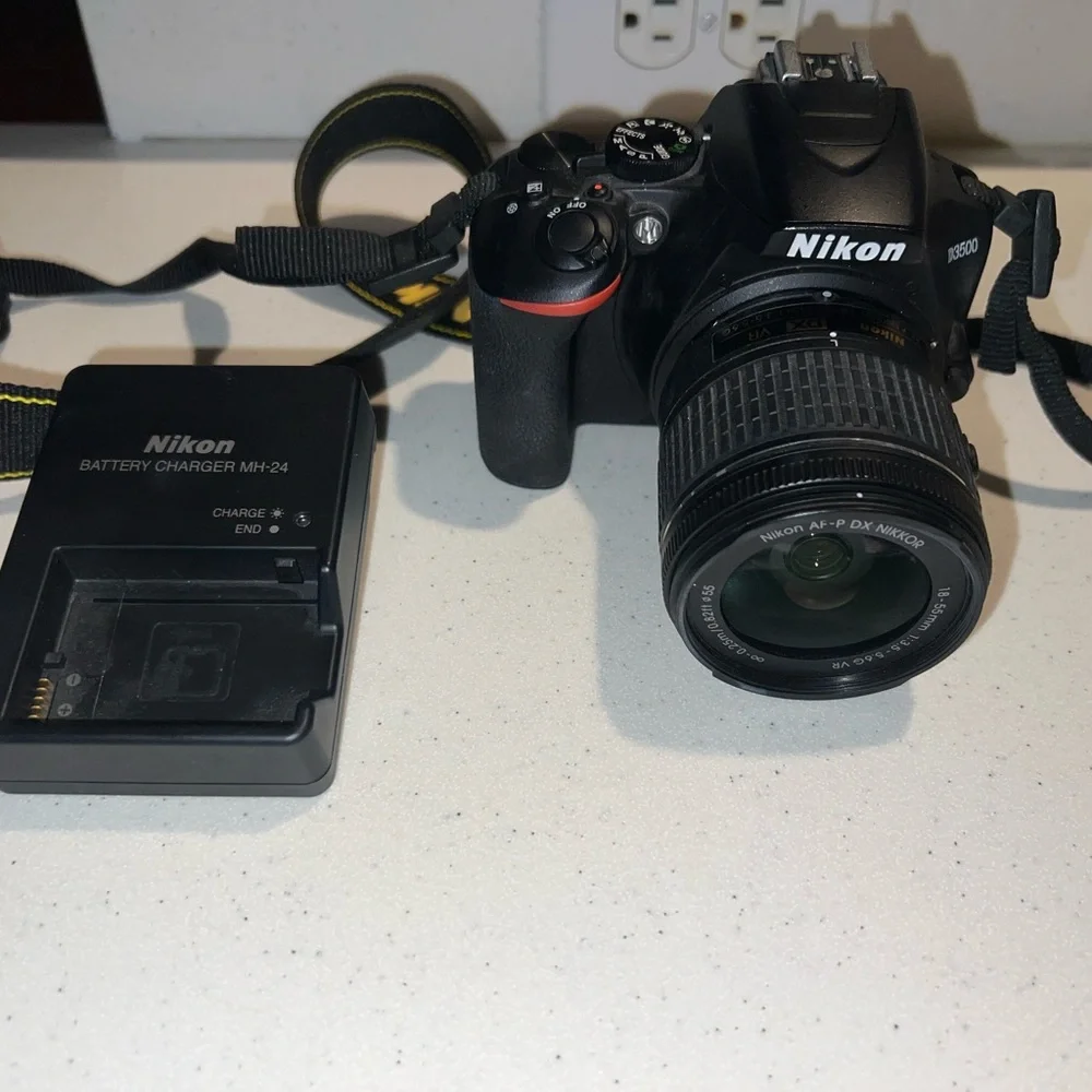 Nikon-3500 24.2MP DSLR CAMERA